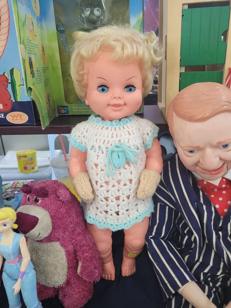 Palitoy shop dolls 1970s