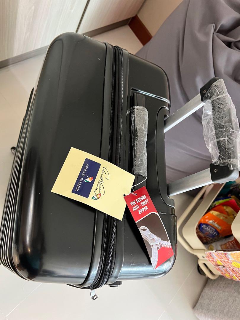 Arnold palmer hot sale luggage 28