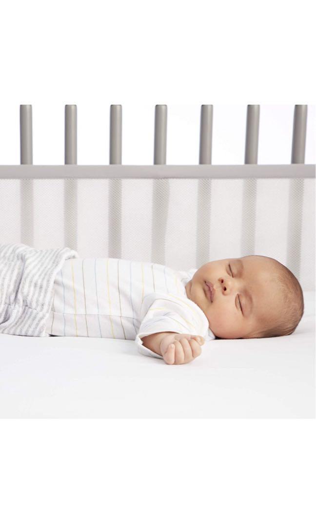Airflow crib liner clearance