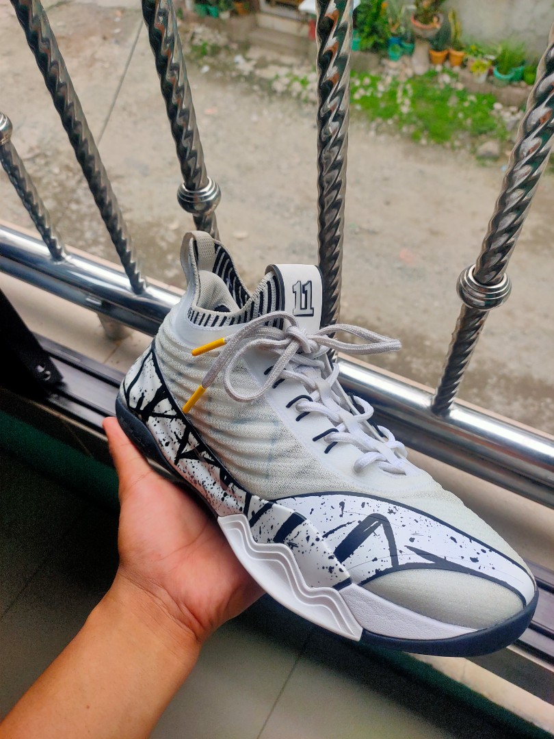 Anta KT6 LOW, Luxury, Sneakers & Footwear on Carousell