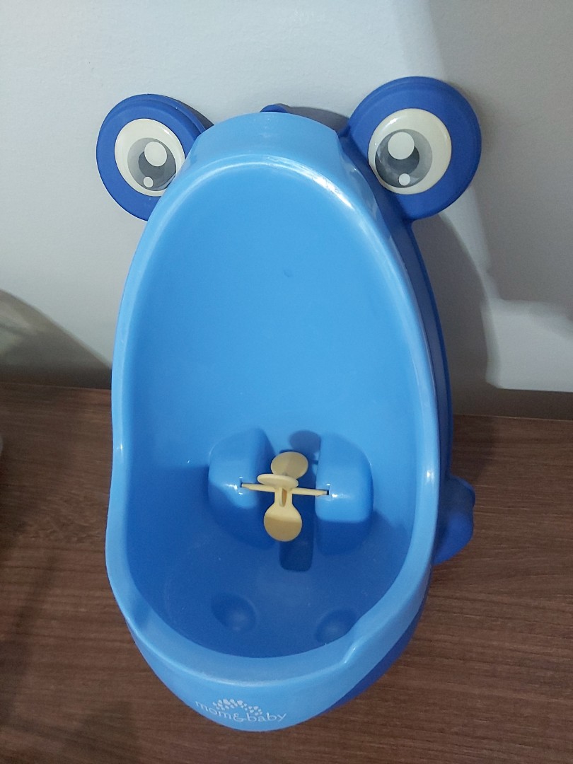 Baby Boy Urinal, Babies & Kids, Bathing & Changing, Toilet Training on