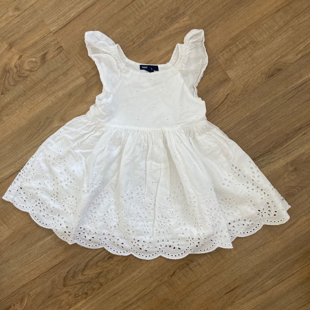 Baby gap eyelet top dress