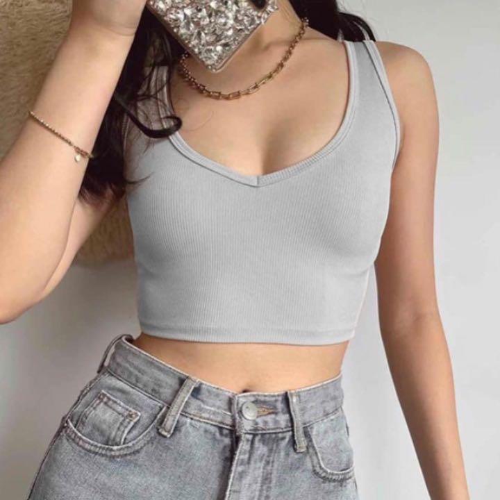 Baddie V-Shaped Tank Top/Crop Top, Women's Fashion, Tops, Others Tops on  Carousell