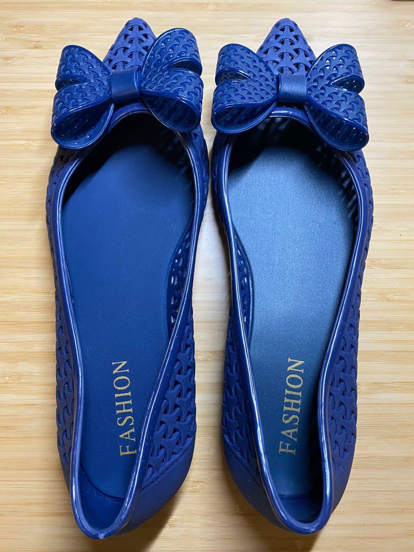 jelly shoes blue