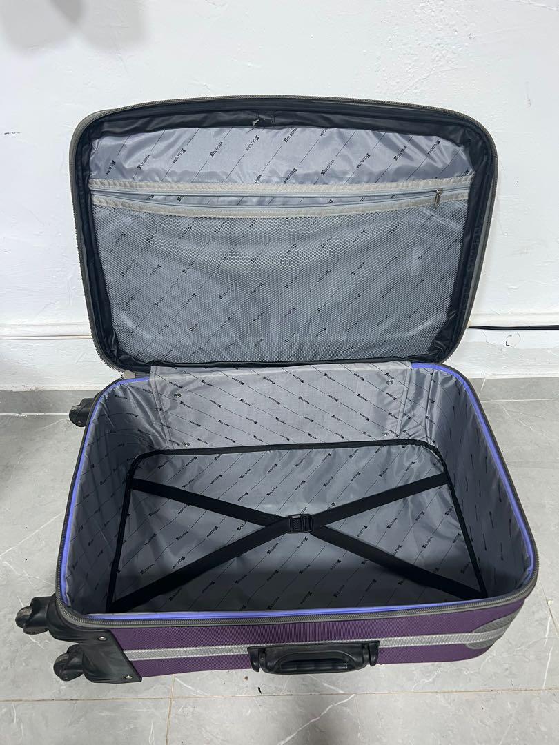 Bologna Brand Luggage 28 inch 35 kilos with 4 wheels, 興趣及遊戲, 旅行, 旅遊