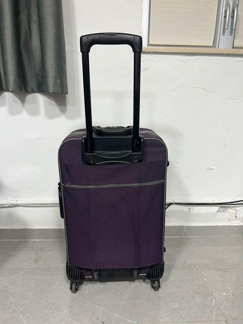 Bologna Brand Luggage 28 inch 35 kilos with 4 wheels, 興趣及遊戲, 旅行, 旅遊