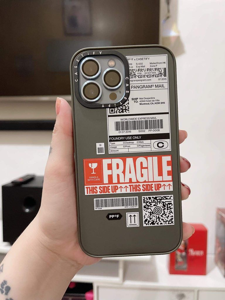 Casetify Fragile Armygreen Magsafe iphone 13 pro max, Mobile Phones