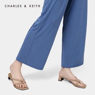 Charles and Keith 涼鞋 拖鞋 有踭涼鞋 size 35629776545639711110