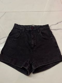 (Category: ) located in . Submitted by emeralse (Listing ID 1170439097, Image 1). Description: .