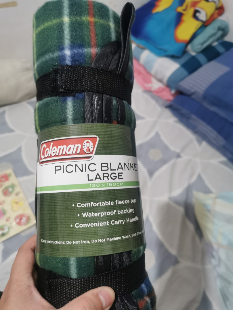 Coleman Picnic Mat / Picnic Blanket, Sports Equipment, Hiking & Camping