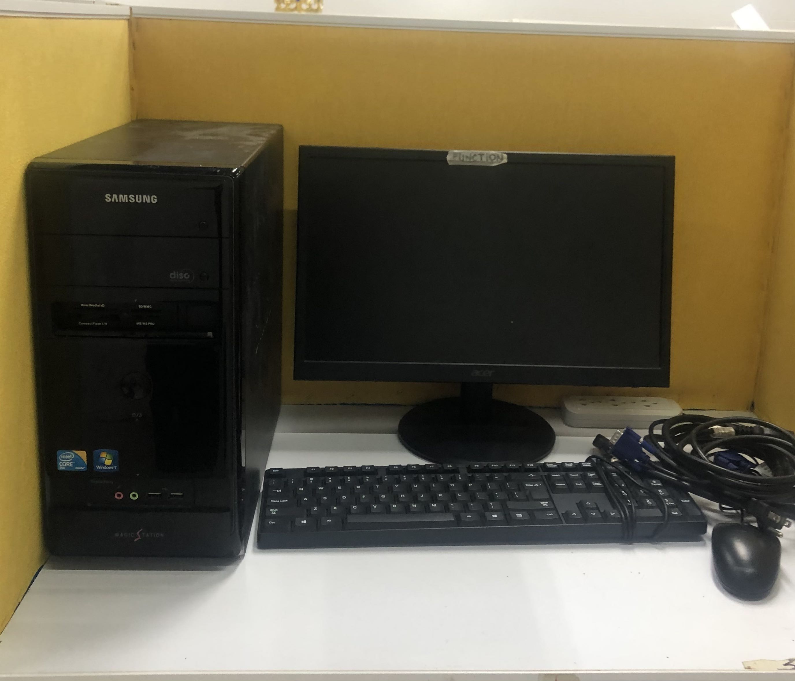 Complete Computer set, Computers & Tech, Desktops on Carousell