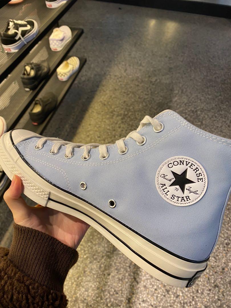 Blue on sale converse aesthetic