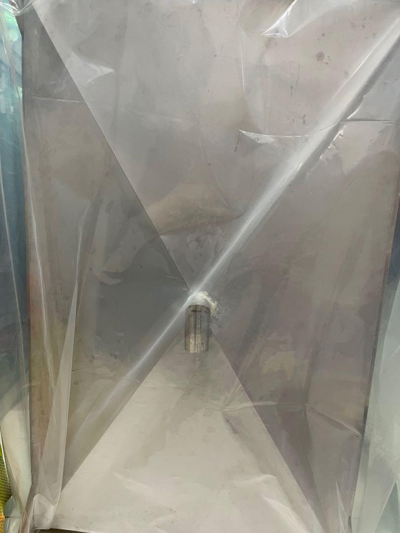 Dog pee tray with drainage, Pet Supplies, Homes & Other Pet Accessories