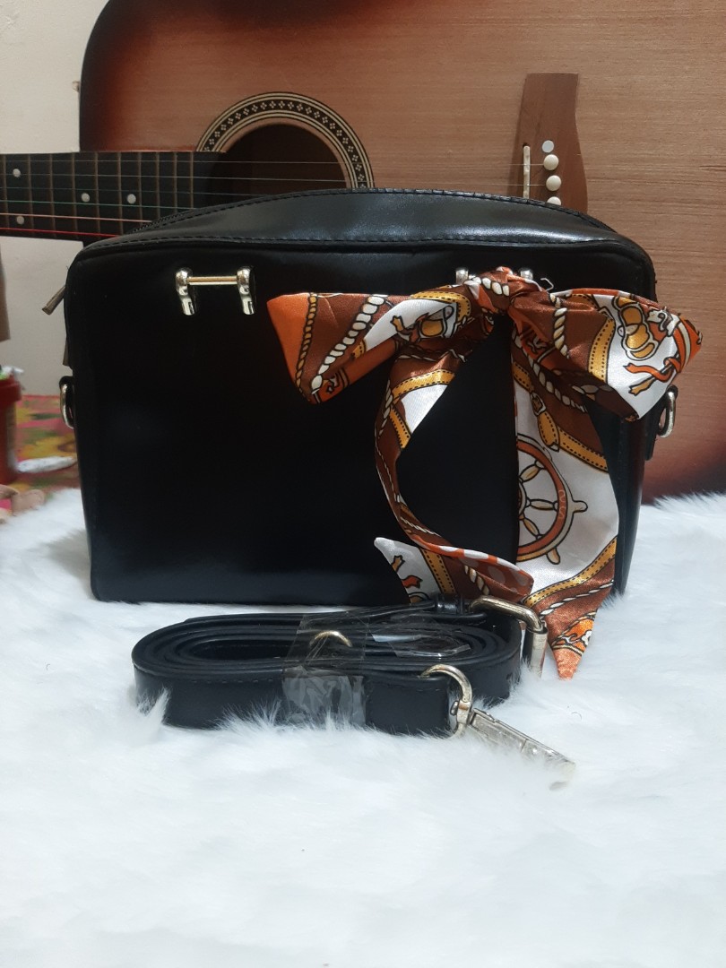 DUSTO leather sling bag, Women's Fashion, Bags & Wallets, Crossbody