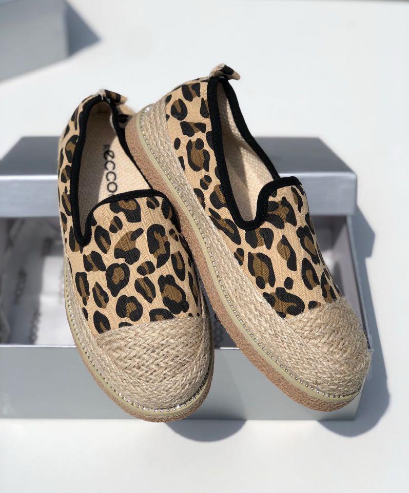 ecco espadrilles