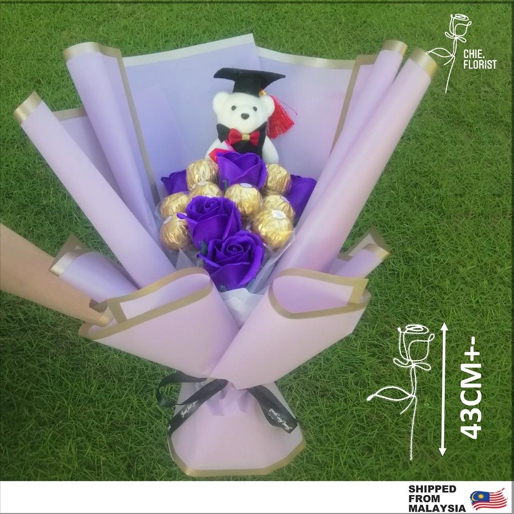 Chocolate bouquet rm30, Hobbies & Toys, Stationery & Craft, Occasions &  Party Supplies on Carousell