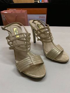(Category: ) located in . Submitted by uy_shopper (Listing ID 1170327097, Image 1). Description: .