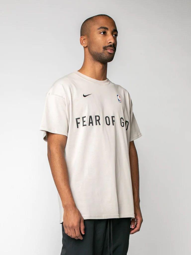 Nike Fear of God ウォームアップTシャツ ペールアイボリー