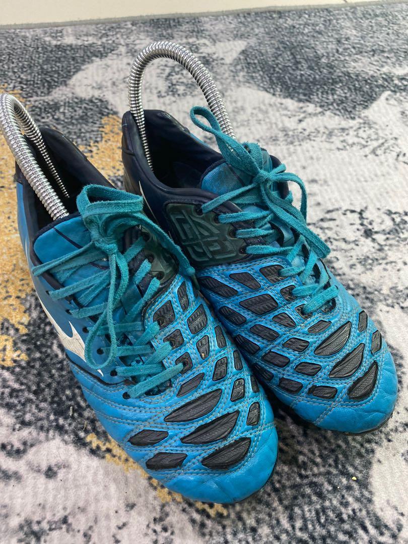 Mizuno ignitus outlet astro
