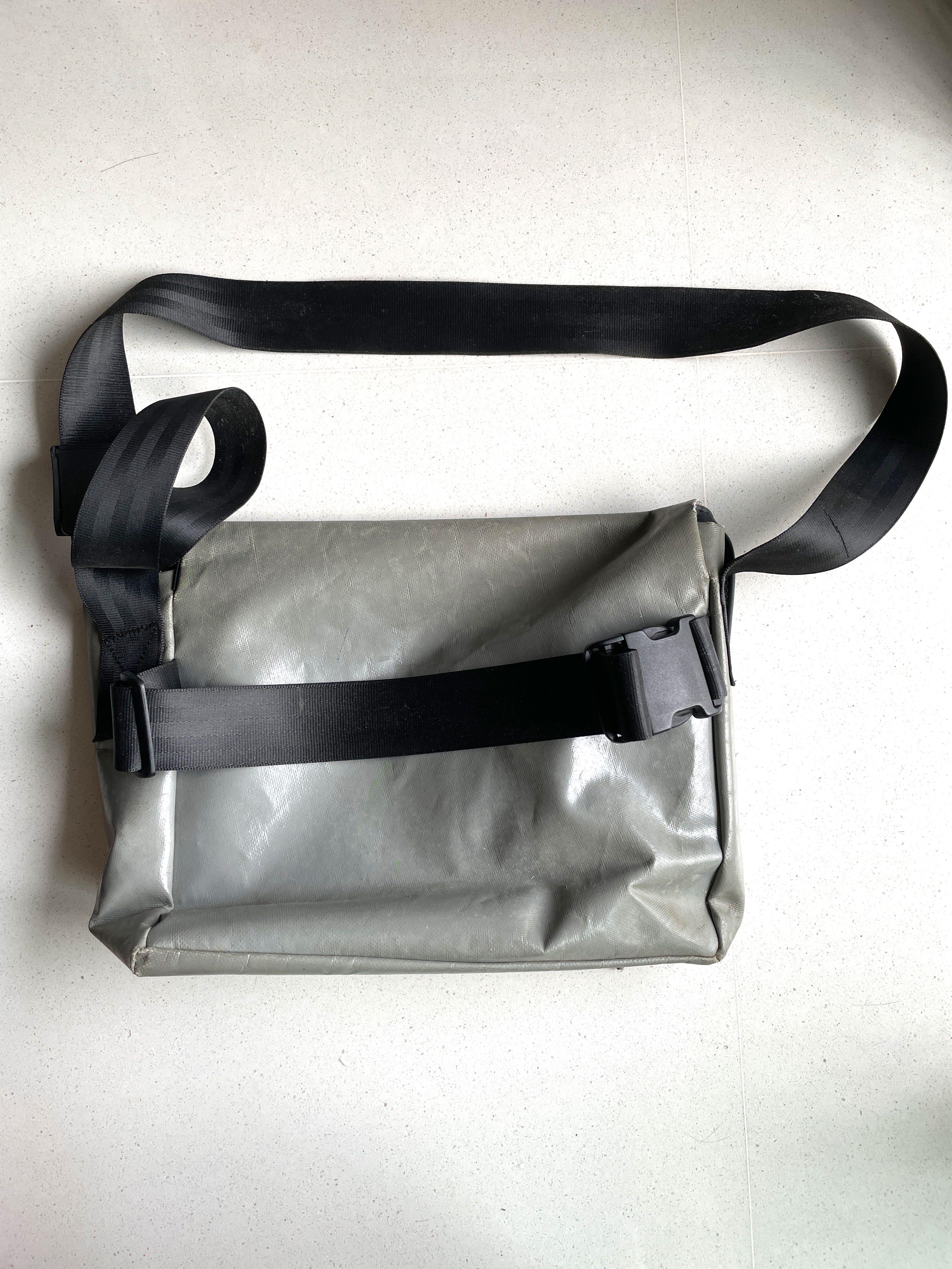 Freitag Dexter Messenger Bag, Men's Fashion, Bags, Sling Bags on Carousell