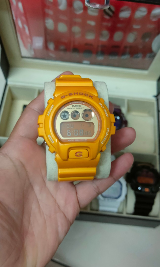 G Shock DW6900sb9 mango Men s Fashion Watches Accessories Watches on Carousell
