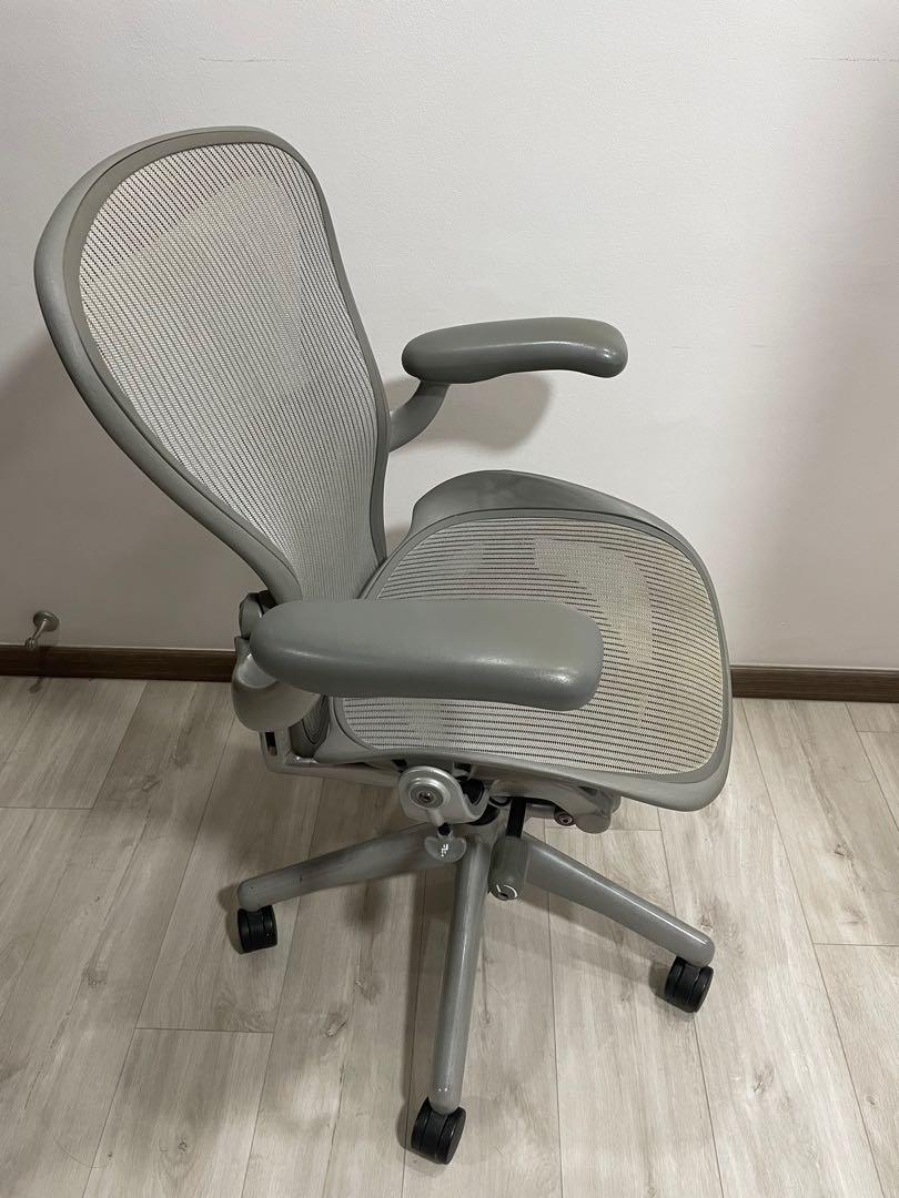 Herman Miller Aeron Second Hand, Furniture & Home Living, Furniture