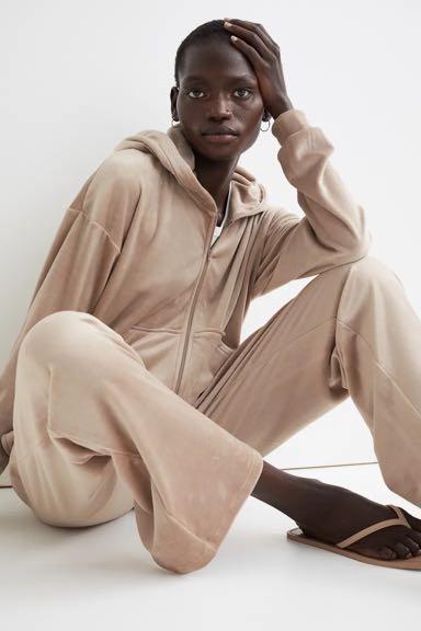 Hm tracksuit deals