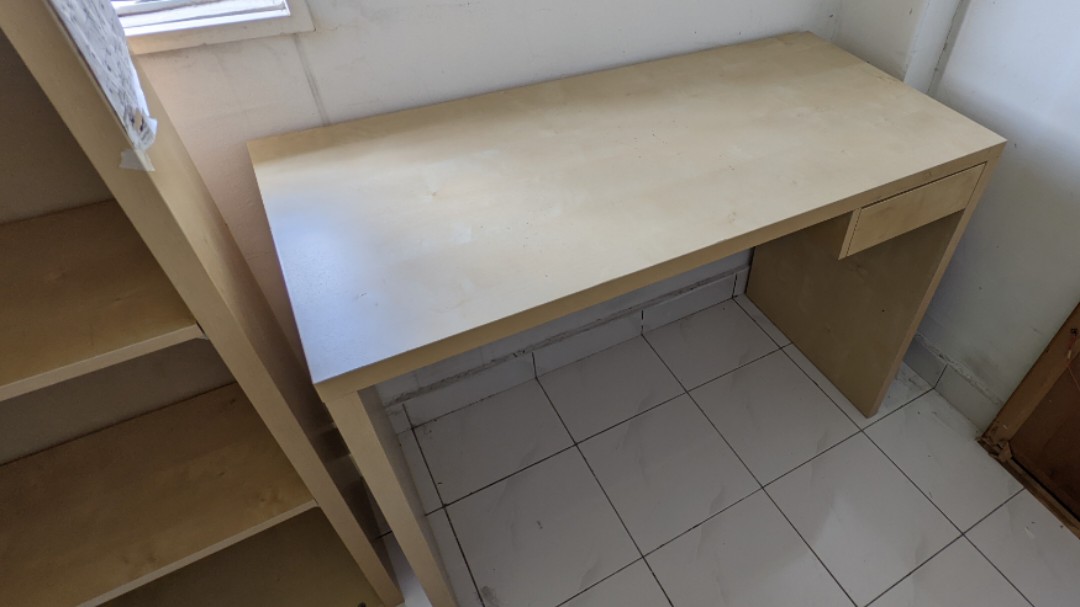 Ikea lasse hot sale desk