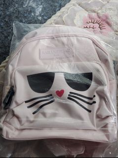 （分類：）位於 。 由 yuenchung 提交（商品編號 1170369294，圖片 1）。簡介： 。