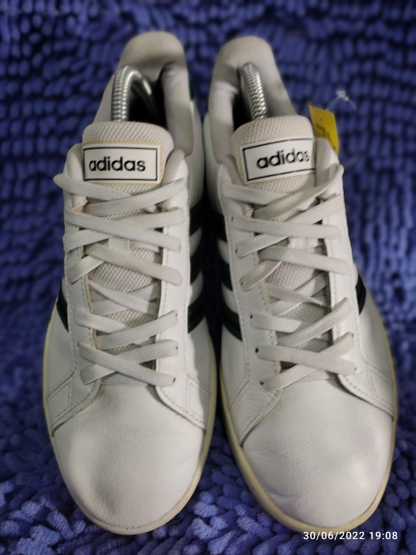 Kasut shop sneakers adidas