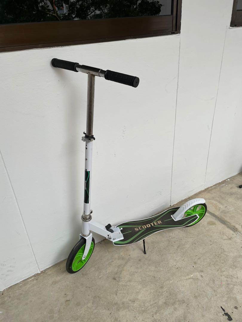 Kick Scooter, Sports Equipment, Sports & Games, Skates, Rollerblades