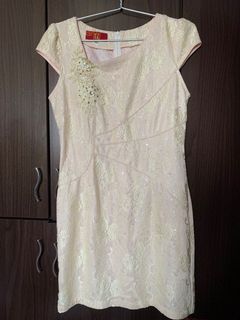 (Category: ) located in . Submitted by helloooo09 (Listing ID 1170345228, Image 1). Description: .