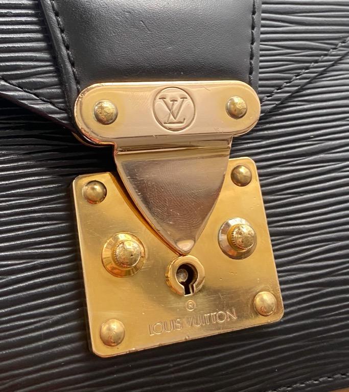 Auth Louis Vuitton Epi Pochette Sellier Dragonne Clutch Bag M52613 Brown  J5475