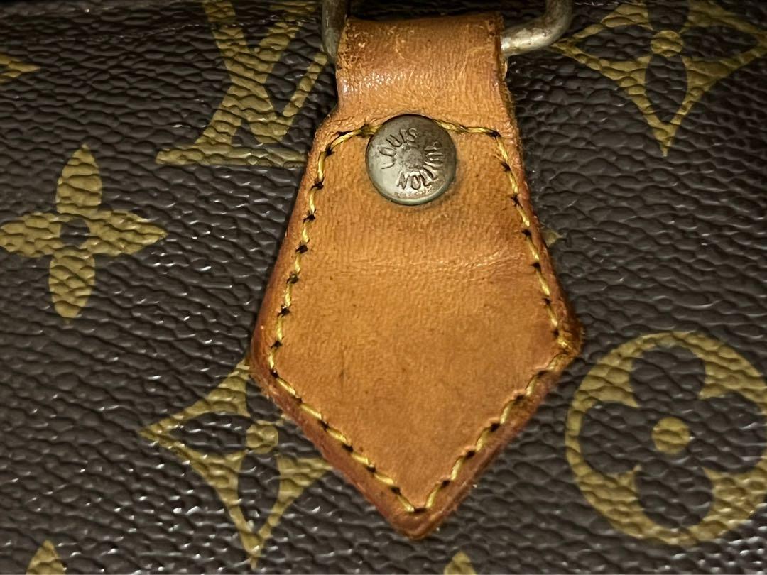 Lv nano speedy (Category: Luxury Bags & Wallets) located in Quezon City. Submitted by rnbhits (Listing ID 1170392761, Image 3). Description: LV speedy nano In very good condition.