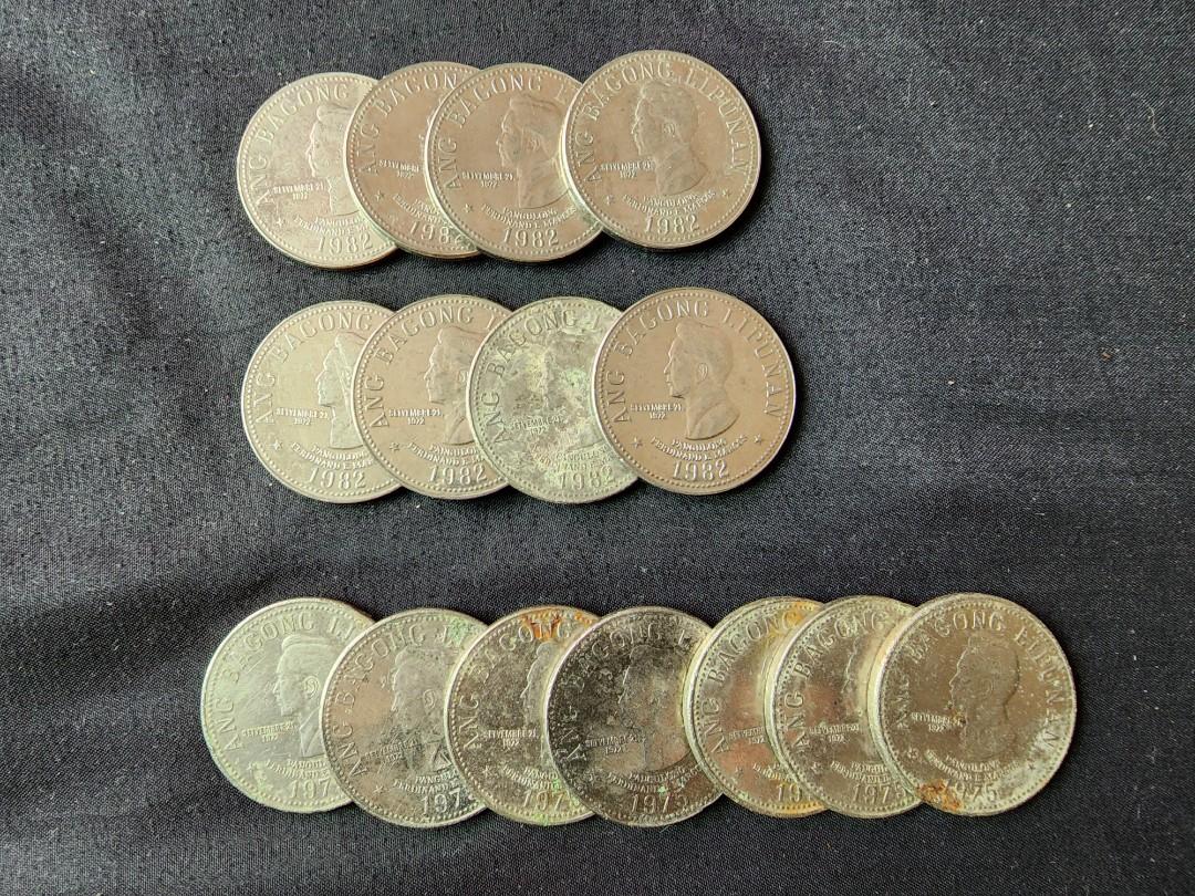 MARCOS 1975 And 1982 5 Peso Coins Bundle 15pcs Hobbies Toys housewife-work-1975-five-peso-coin-for-sale