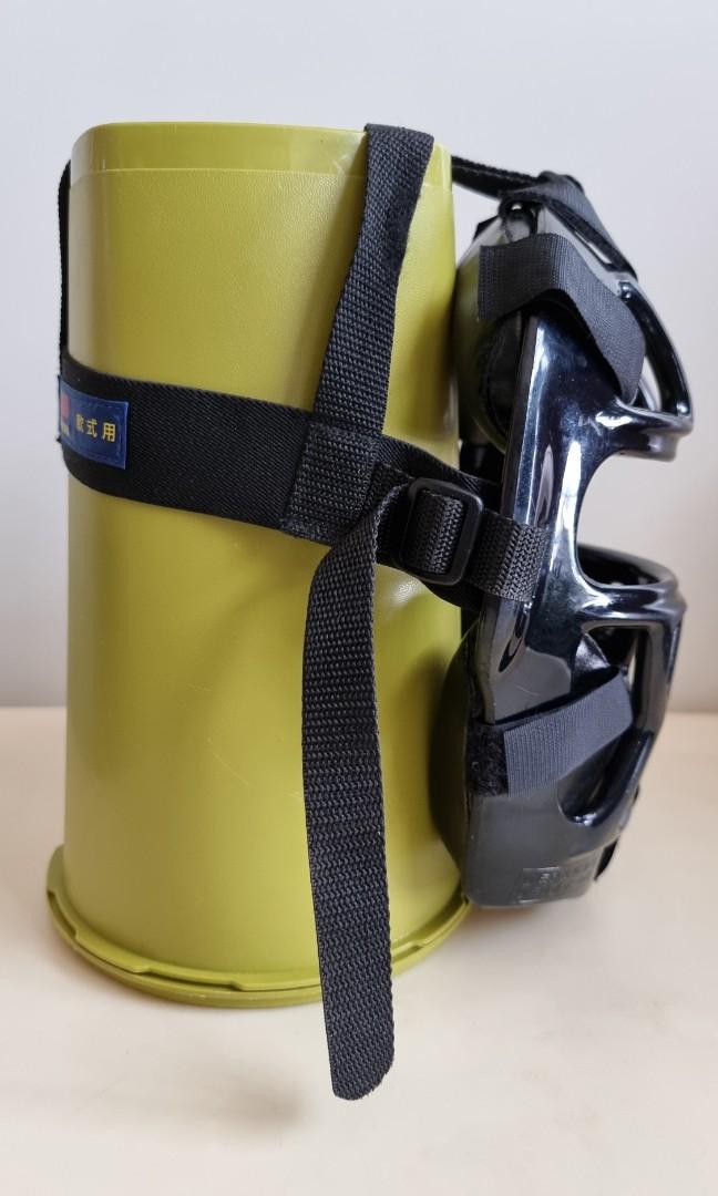 Mizuno Softball Mask, Sports Equipment, Sports & Games, Racket and Ball