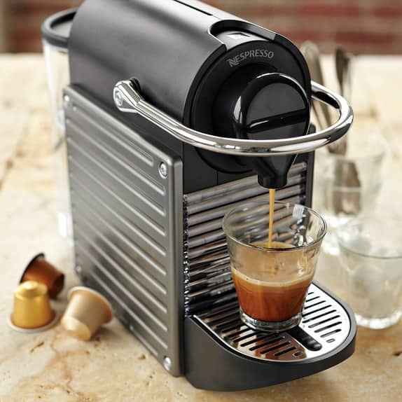 NESPRESSO PIXIE MACHINE W/ FREE CAPSULES, TV & Home Appliances, Kitchen