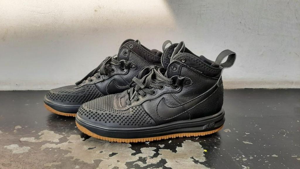 Nike Lunar Force 1 DuckBoot Black, Fesyen Pria, Sepatu , Sneakers di  Carousell
