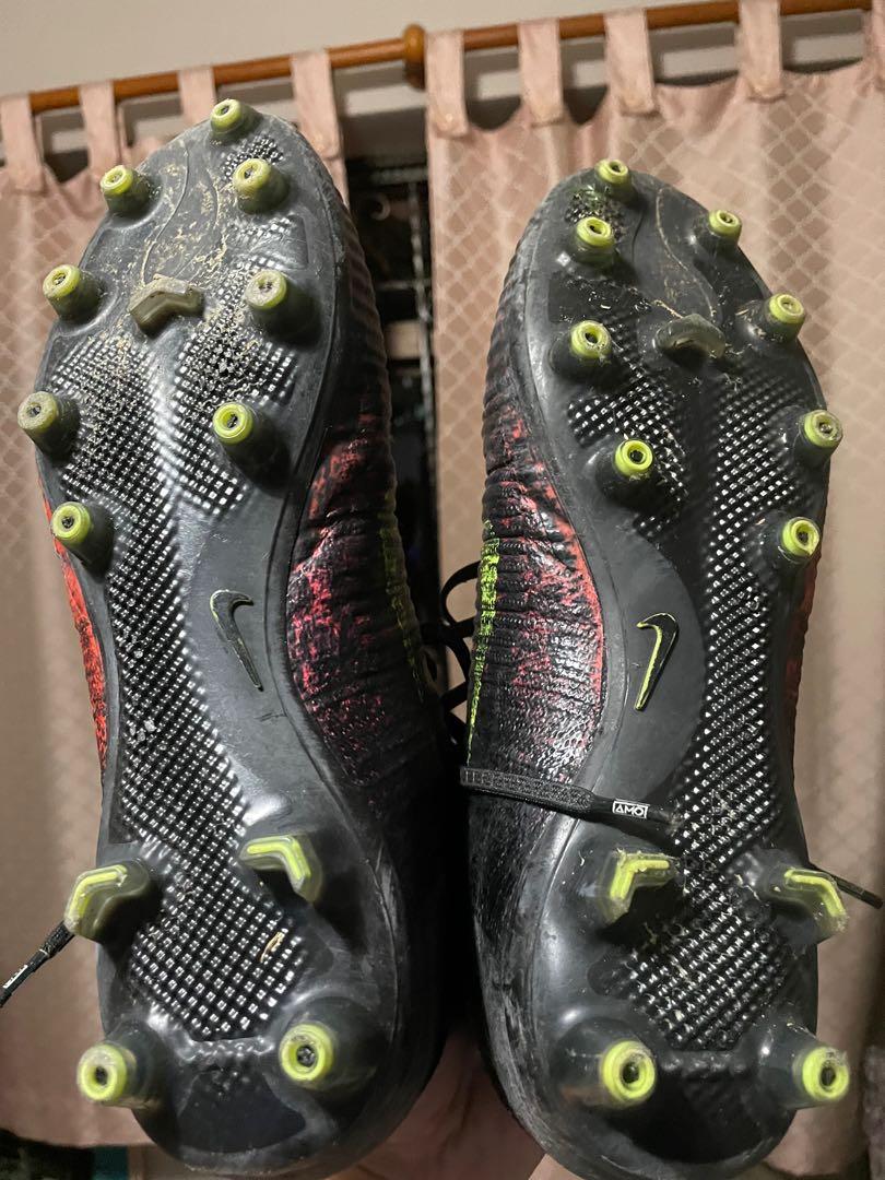 Nike superfly AG stud pattern, Men's Fashion, Footwear, Sneakers on