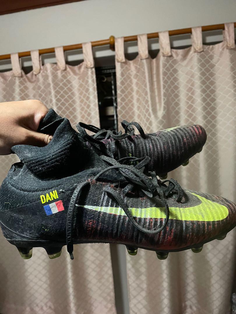 Nike superfly AG stud pattern, Men's Fashion, Footwear, Sneakers on