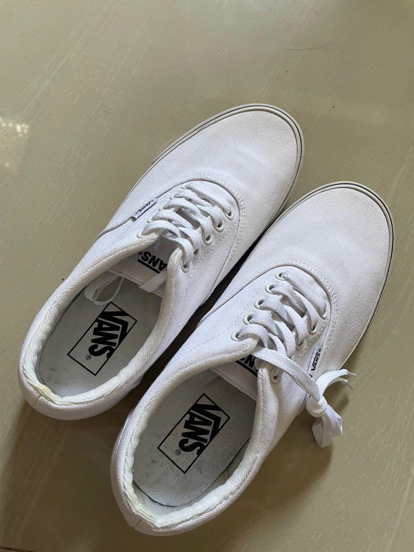 Vans era triple white hot sale