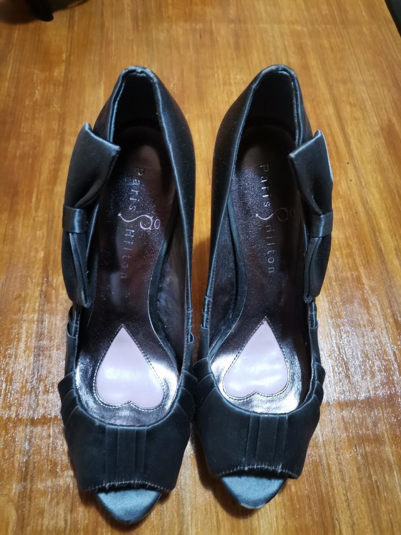 Paris Hilton Satin Platform Open-Toe Heels, Women's Fashion, Footwear, Heels  on Carousell