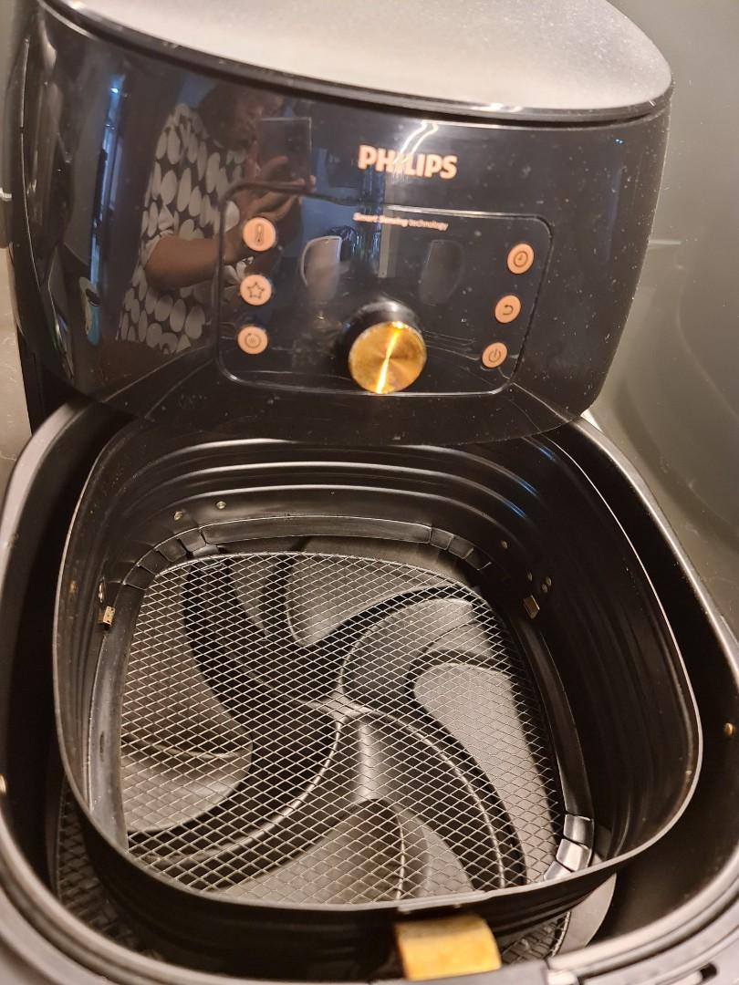 Philips Premium 7.3L XXL HD9860 Airfryer, TV & Home Appliances, Kitchen