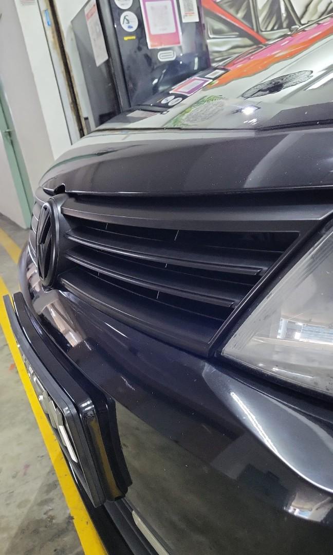 Plastidip / Plasticdip / Dechrome / Spray paint / Headlights / Chrome