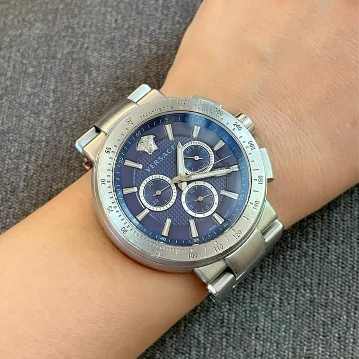Pre owned Versace Chrono Authentic In excellent condition