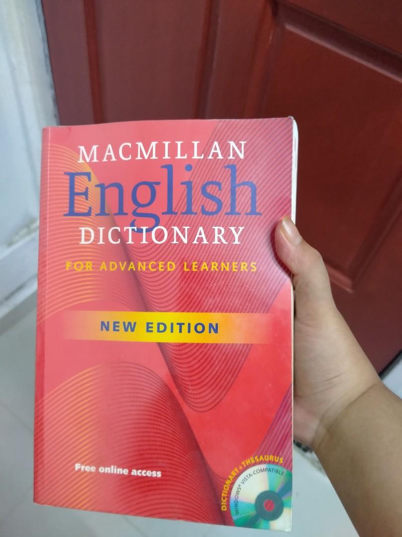 PRELOVED MACMILLAN DICTIONARY, Hobbies & Toys, Books & Magazines, Textbooks  on Carousell