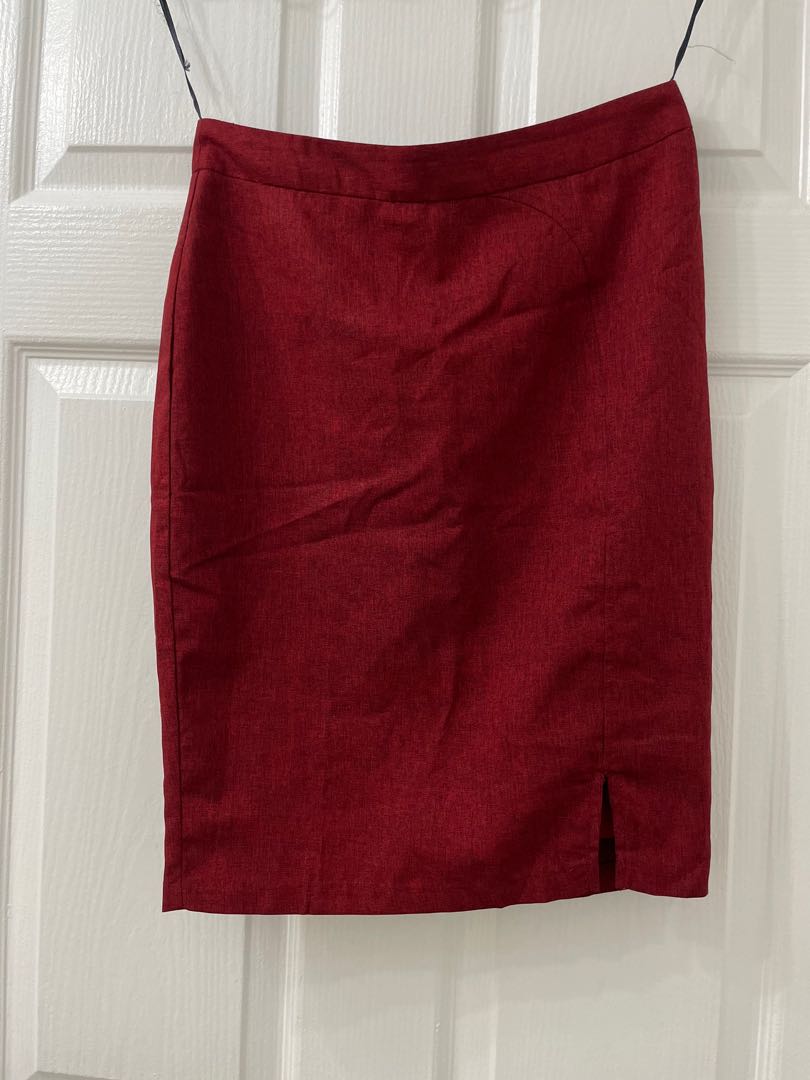 Red pencil cut skirt, Women's Fashion, Bottoms, Skirts on Carousell
