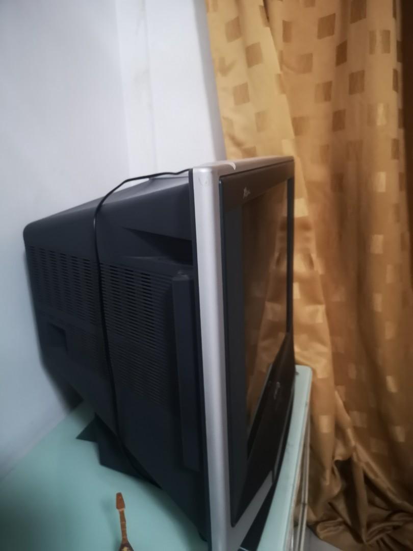 Sharp Xflat plus, TV & Home Appliances, TV & Entertainment, TV on Carousell