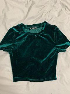 SHEIN 墨綠絲絨短版上衣
