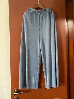 （分類：）位於 。 由 totoff01 提交（商品編號 1170257018，圖片 1）。簡介： 。